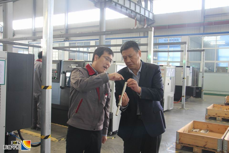 1574062634346448.jpg 2019年11月14日,落陵盛源,张广宇到落陵盛源公司调研指导工作(郝晓霞)02.JPG