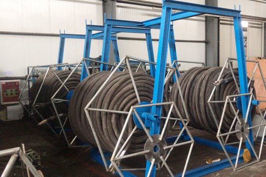 霄云煤矿：自制“电缆缠绕机”  工效标准双提升