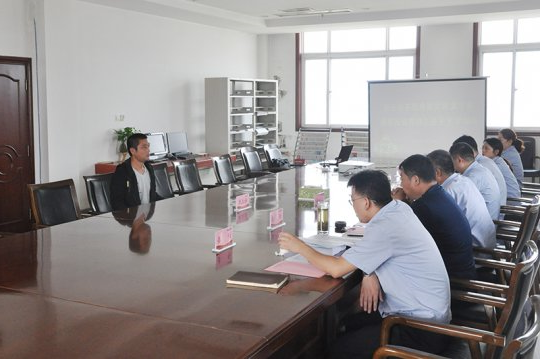 花园煤矿组织召开掘进队伍招聘工作