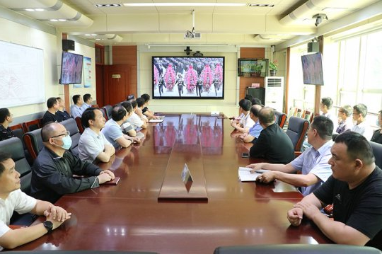 义桥煤矿组织收听收看“烈士纪念日”公祭烈士活动直播