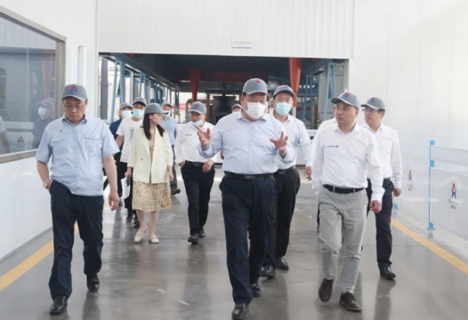 屈耀武到精密制造产业园调研助企攀登工作