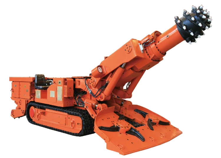 1661786556603992.png 阳城煤矿首台EBZ315综掘机顺利“上岗”.png