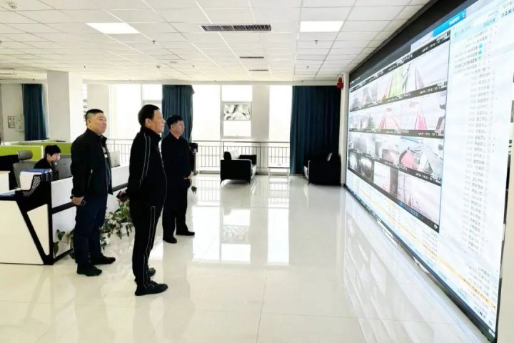 张广宇到中交润杨走访慰问干部职工