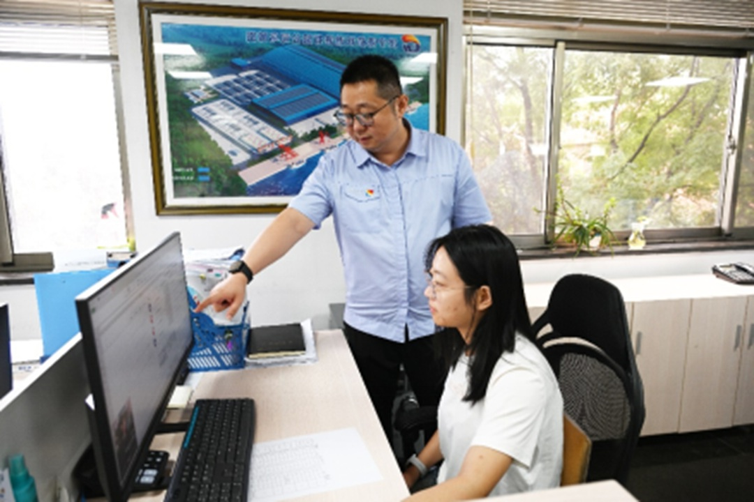 1757752836106516.jpg 001.jpg