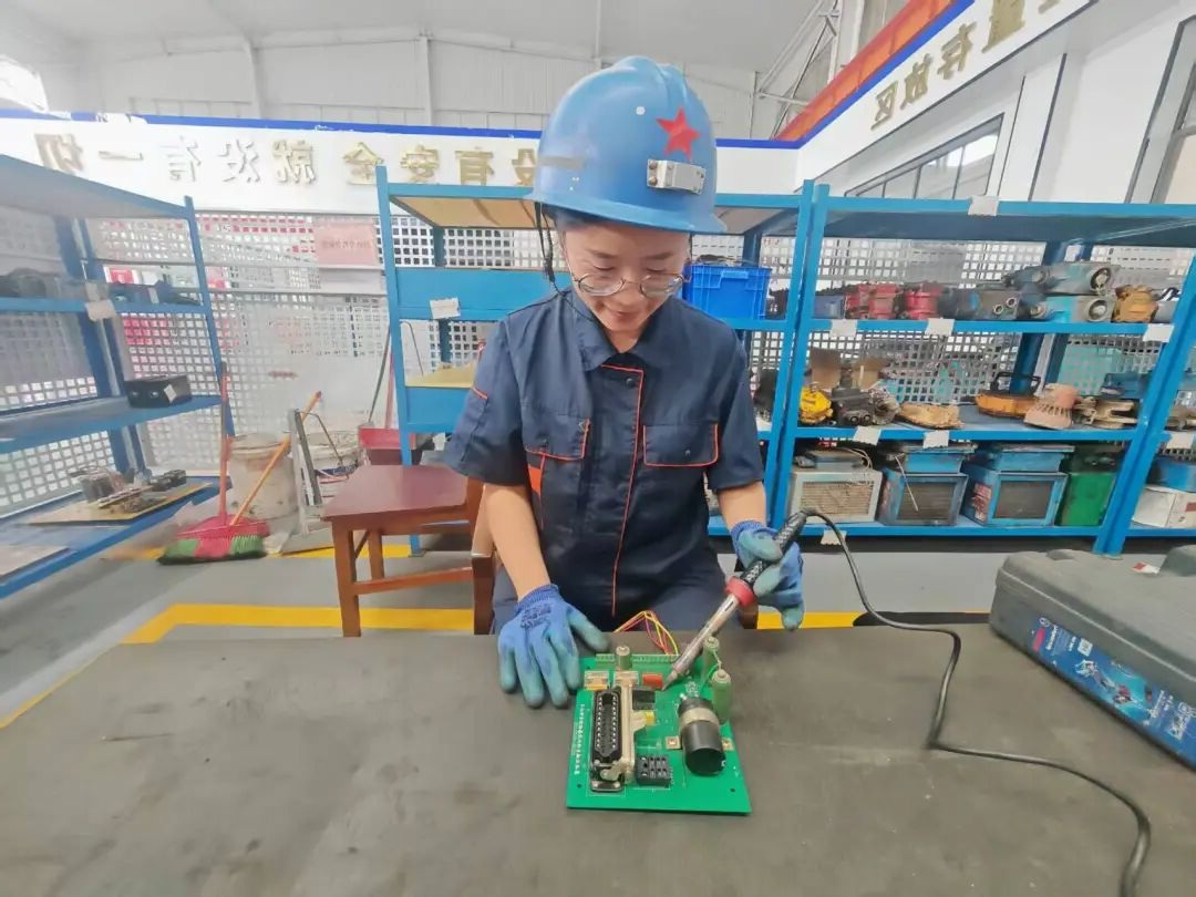 1758522534554980.jpg 15.jpg