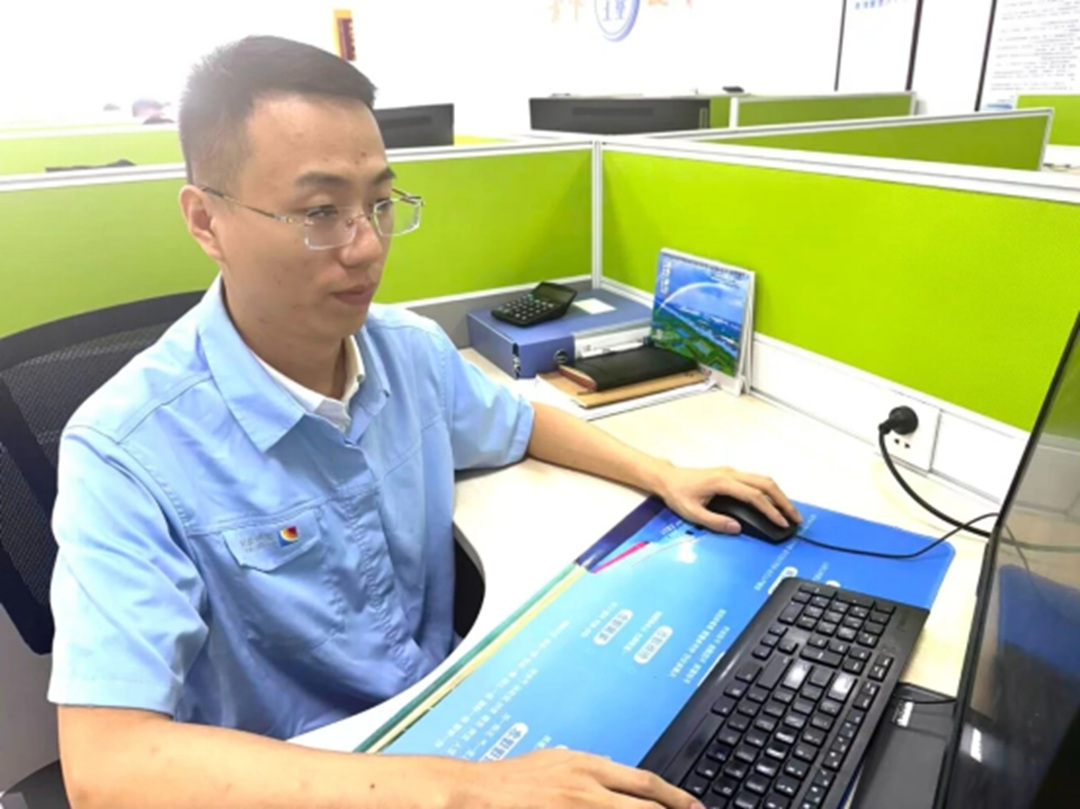 1759033802812396.jpg 01.jpg