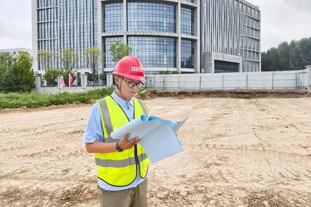 1759906600526709.jpg 01.jpg