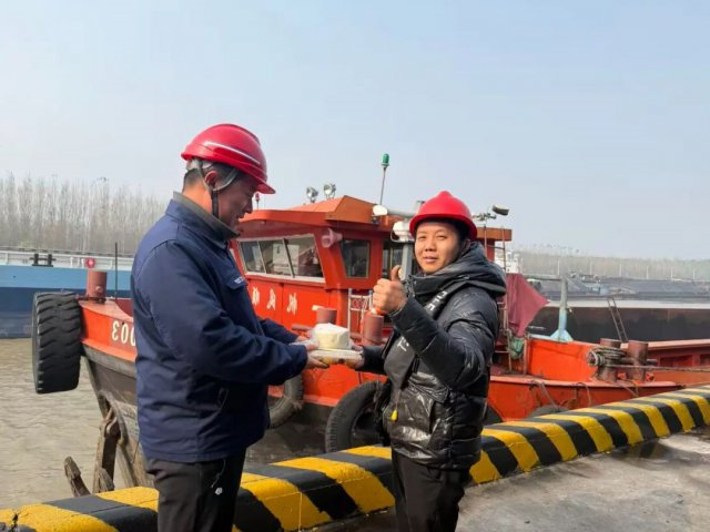 融兴商业启动“暖冬行动”，以精益服务践行温情守护